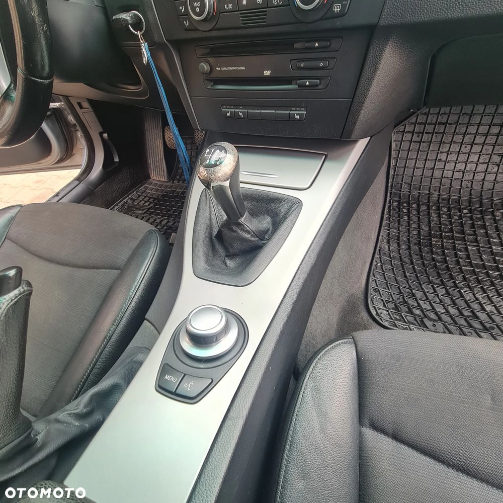 BMW Seria 3 320i - 22