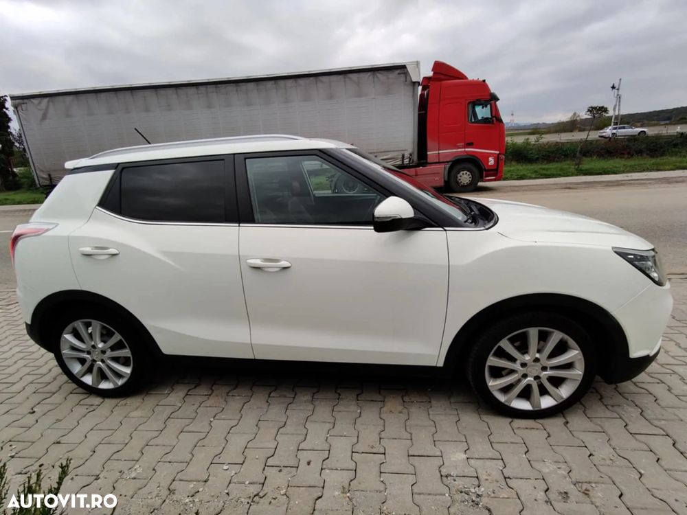 SsangYong Tivoli 1.6 DLX - 4
