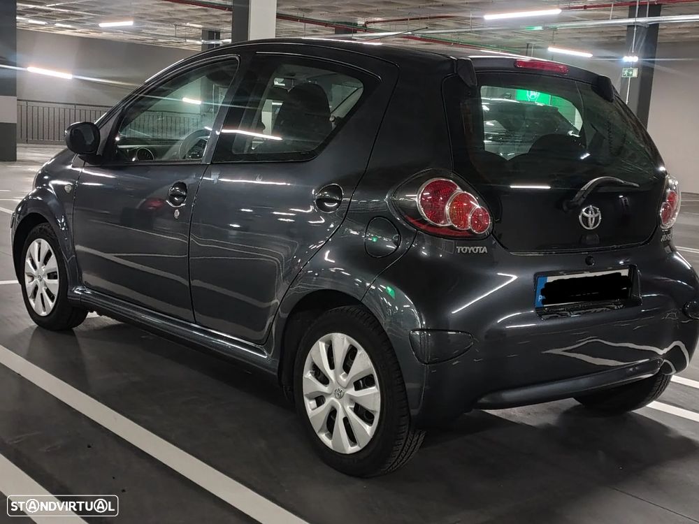Toyota Aygo 1.0 + AC - 6