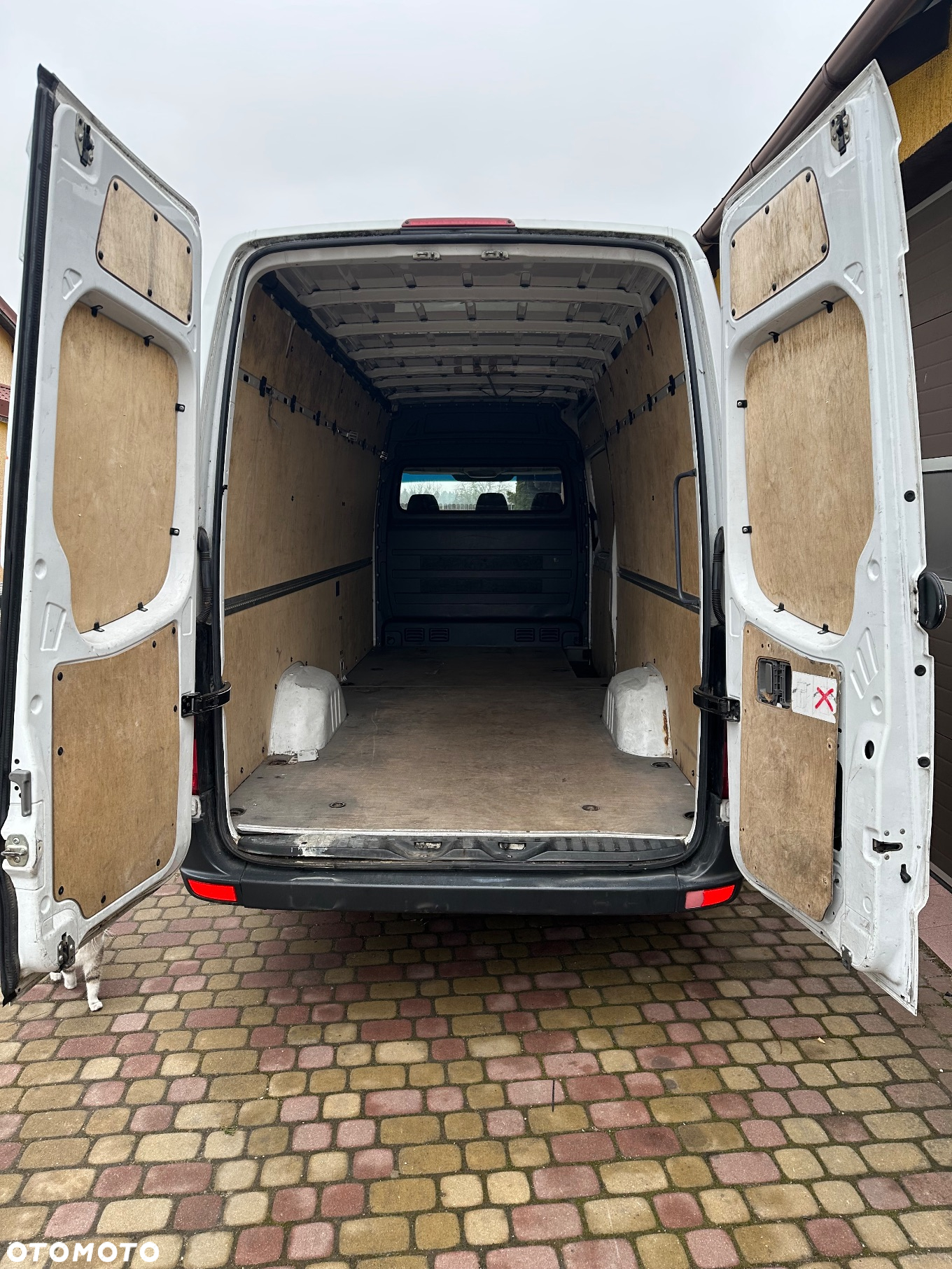 Mercedes-Benz SPRINTER - 16