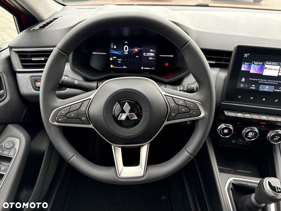 Mitsubishi Colt - 12