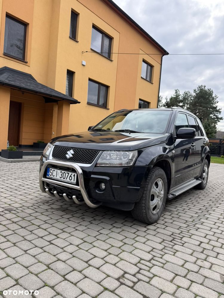 Suzuki Grand Vitara - 2