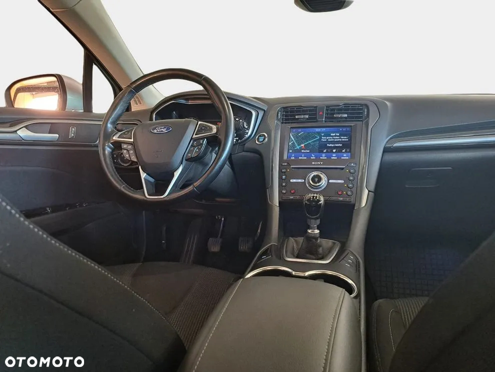Ford Mondeo 2.0 EcoBlue Titanium - 11