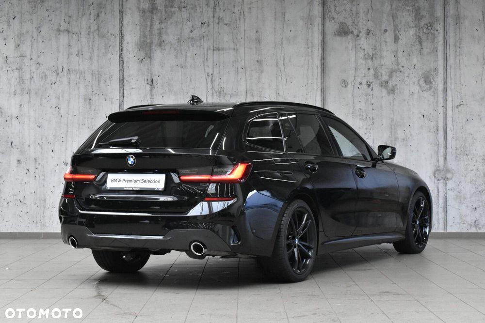 BMW Seria 3 320d xDrive M Sport sport - 4