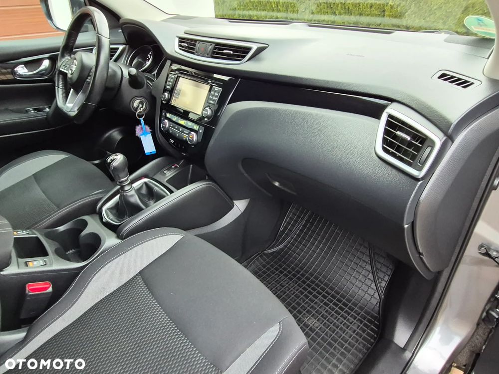 Nissan Qashqai - 13