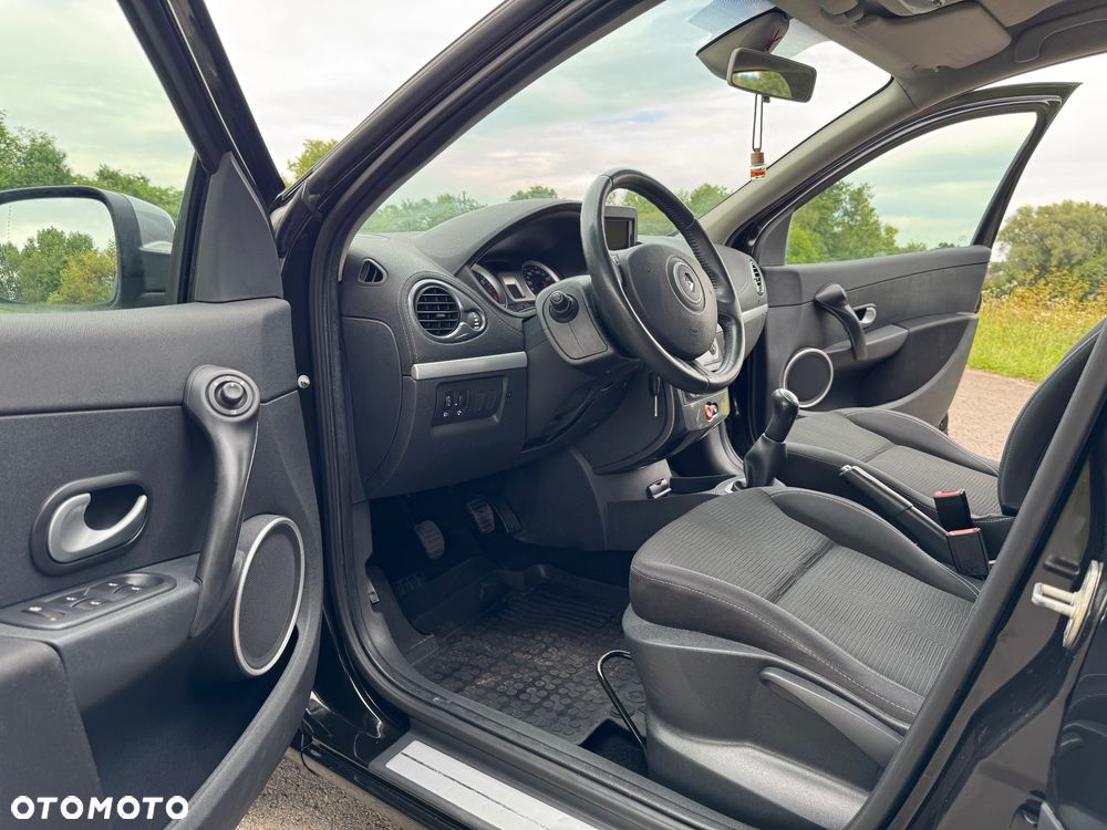 Renault Clio 1.2 TCE Authentique - 30