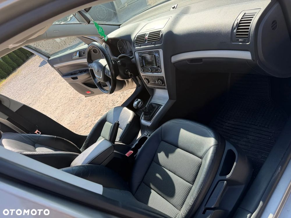 Skoda Octavia - 14