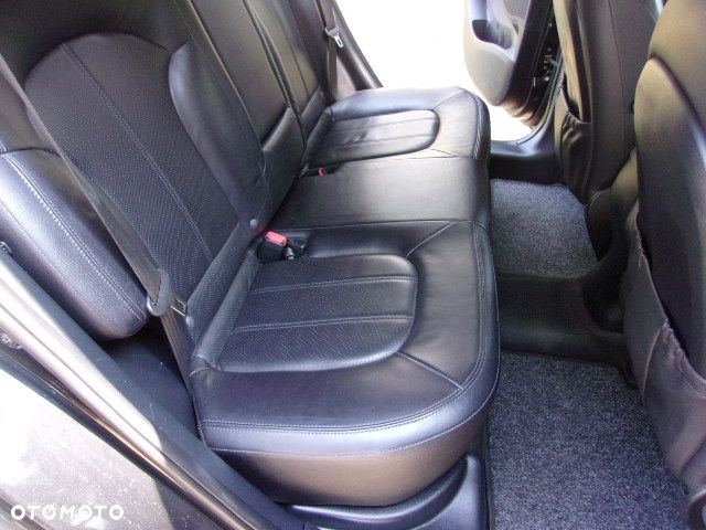 Hyundai ix35 2.0 4WD Premium - 23