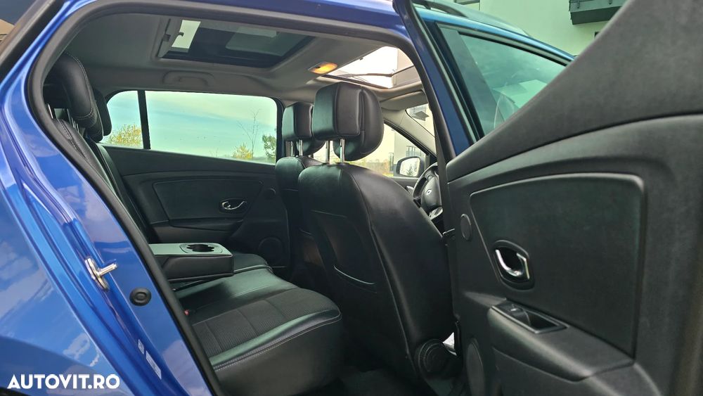 Renault Megane 1.5 dCi Dynamique - 8