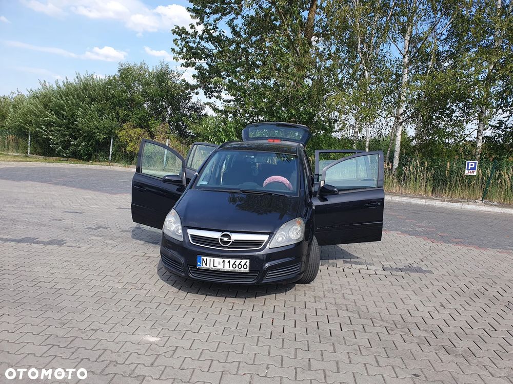 Opel Zafira - 1
