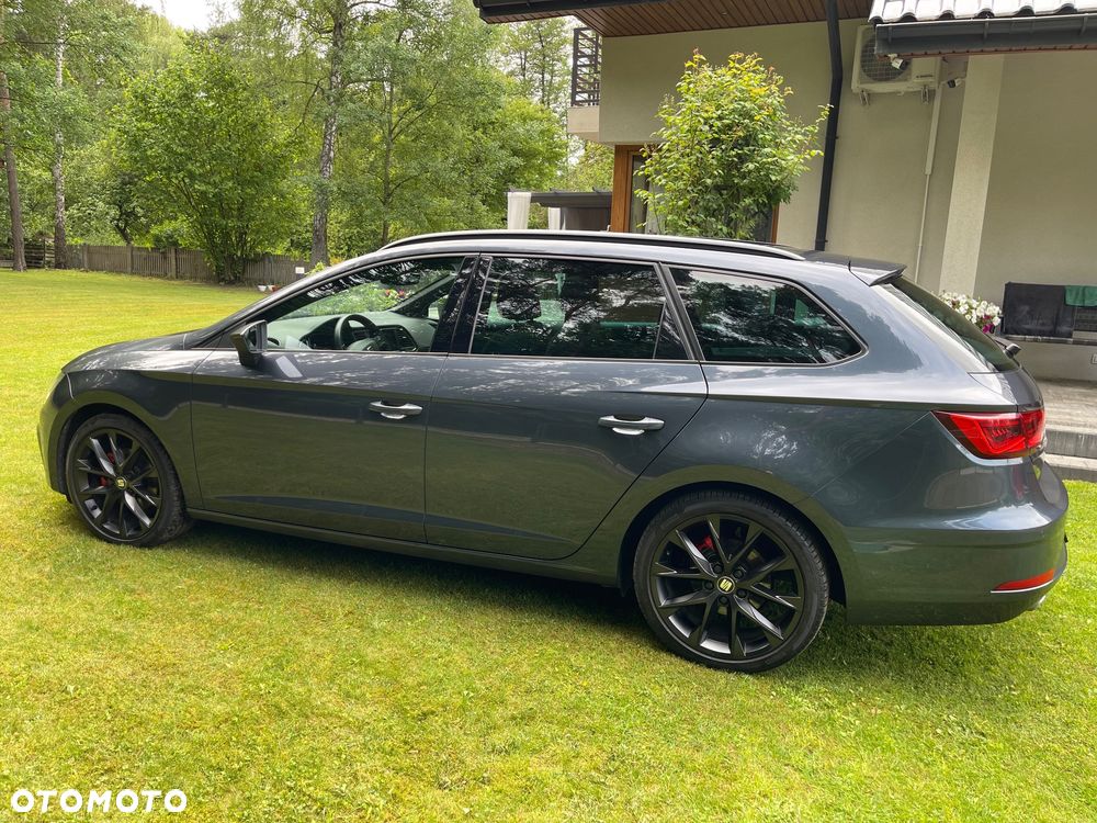 Seat Leon 2020 photo 2