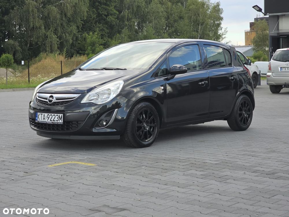 Opel Corsa 1.4 16V 150 Jahre - 2