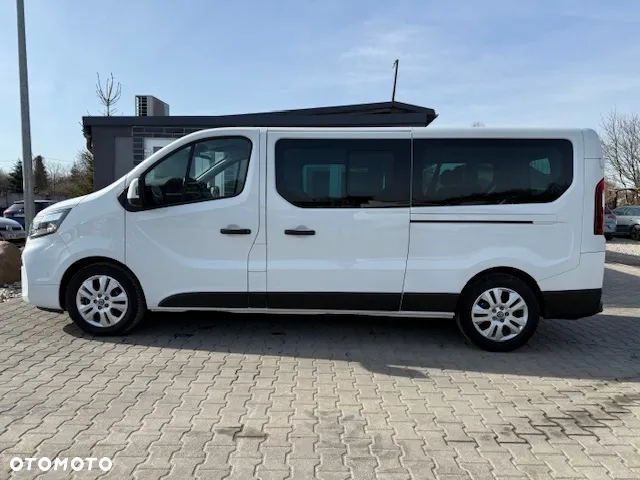 Nissan NV300 - 15