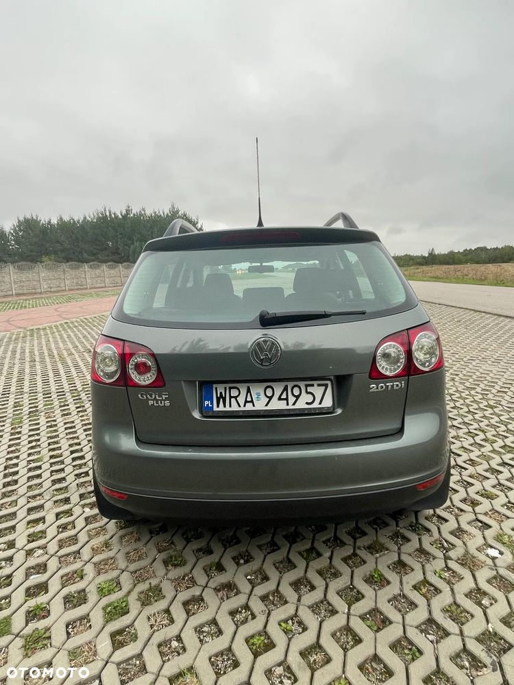 Volkswagen Golf Plus 2.0 TDI Comfortline - 6
