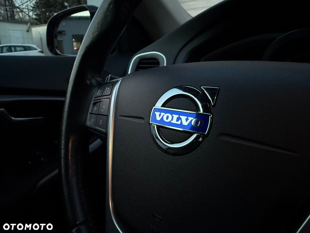 Volvo V40 D3 - 13