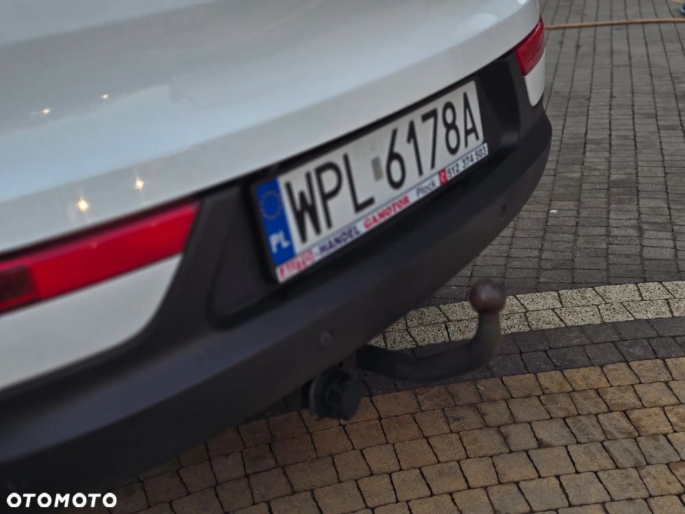 Kia Sportage - 12