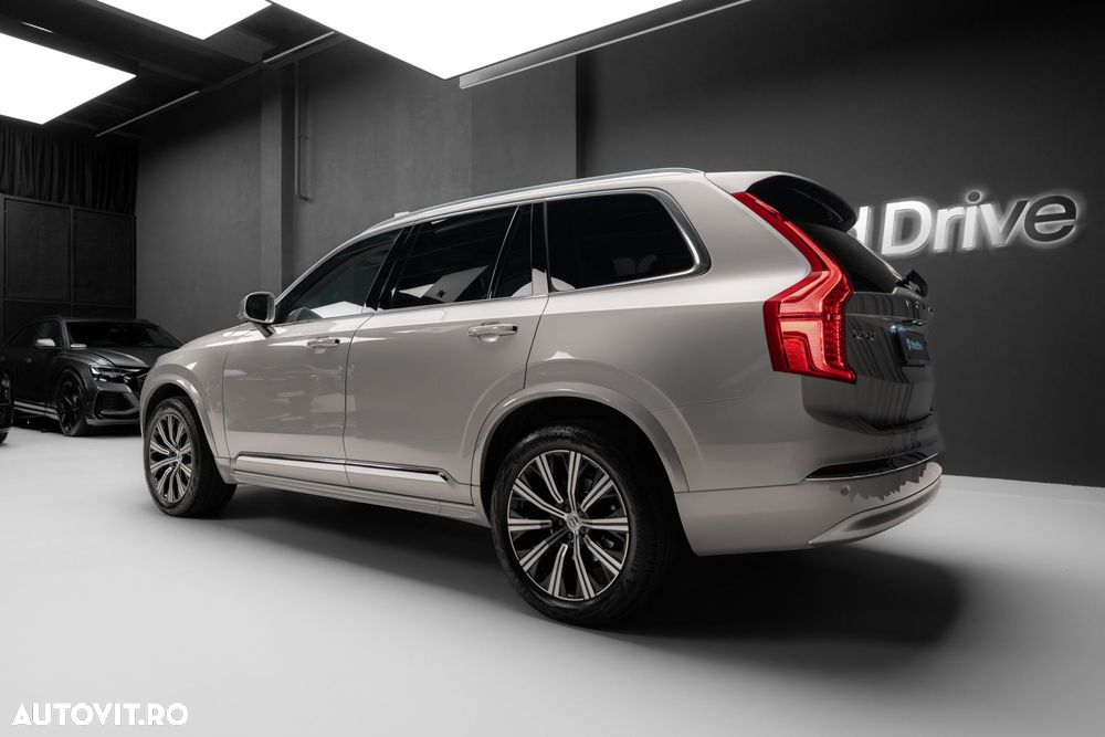 Volvo XC 90 - 8