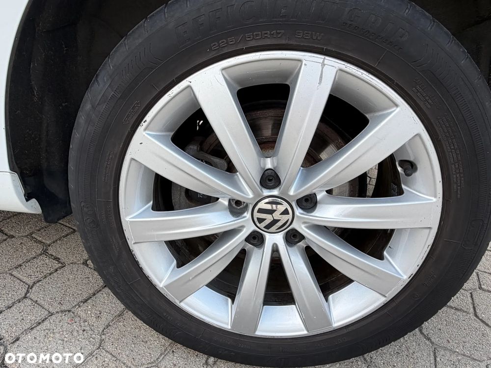 Volkswagen Sharan 2.0 TDI BMT Highline - 32