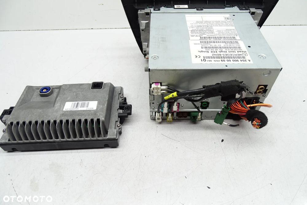MERCEDES C W204 RADIO NAWIGACJA WYŚWIETLACZ  A2049009807 - 3