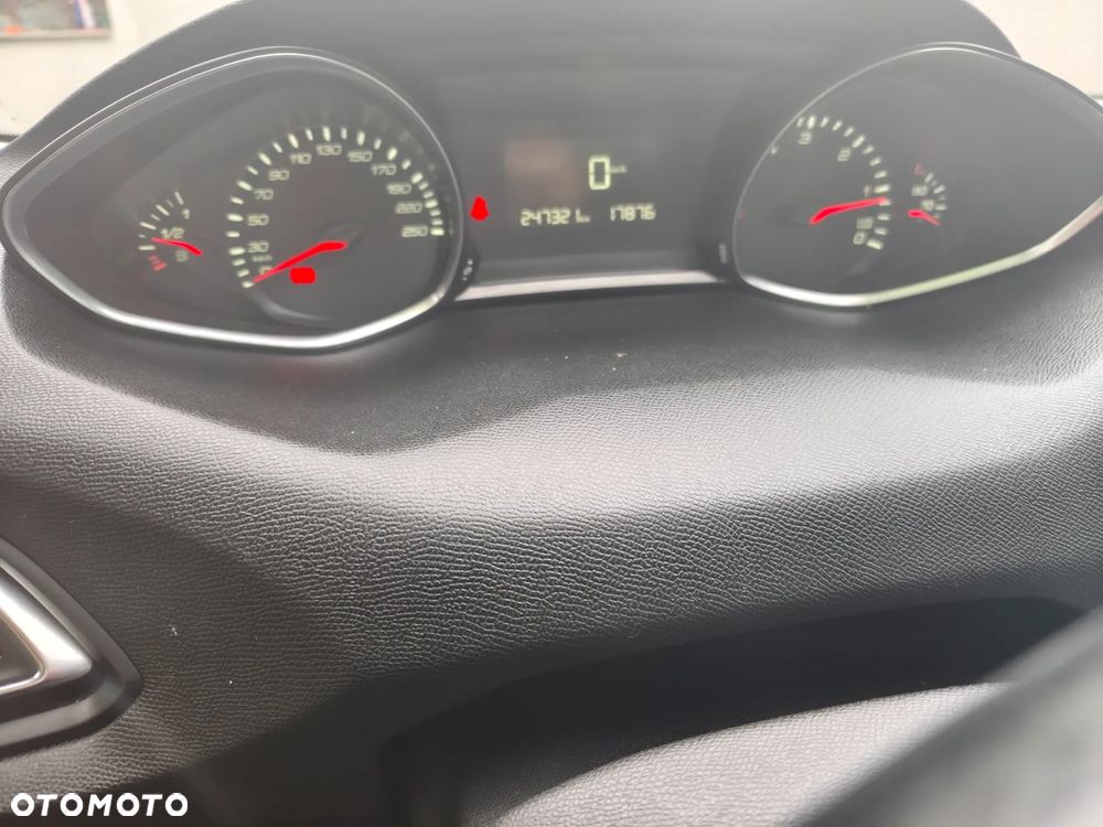 Peugeot 308 1.6 BlueHDi Active S&S - 11