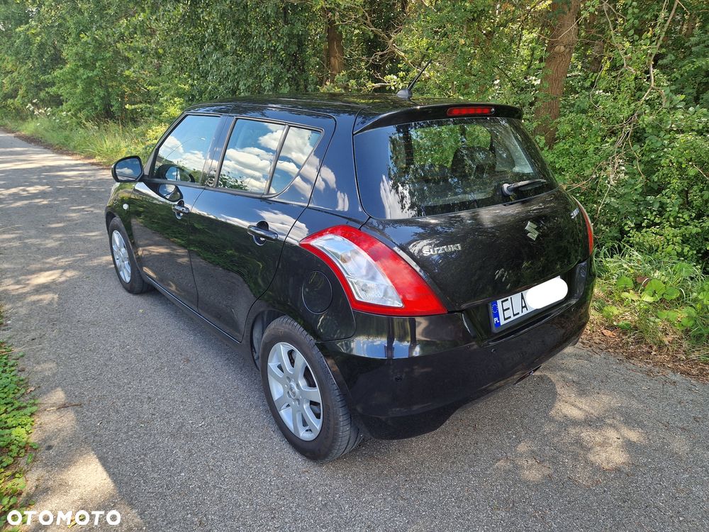 Suzuki Swift 1.2 Premium - 4
