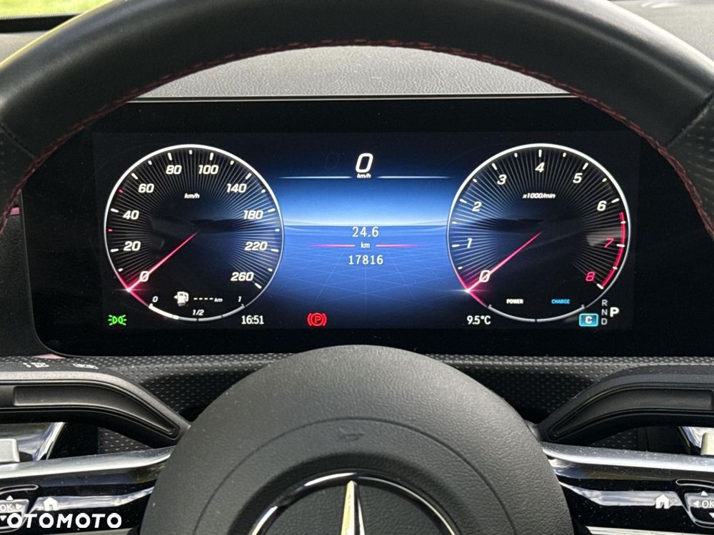 Mercedes-Benz CLA - 16