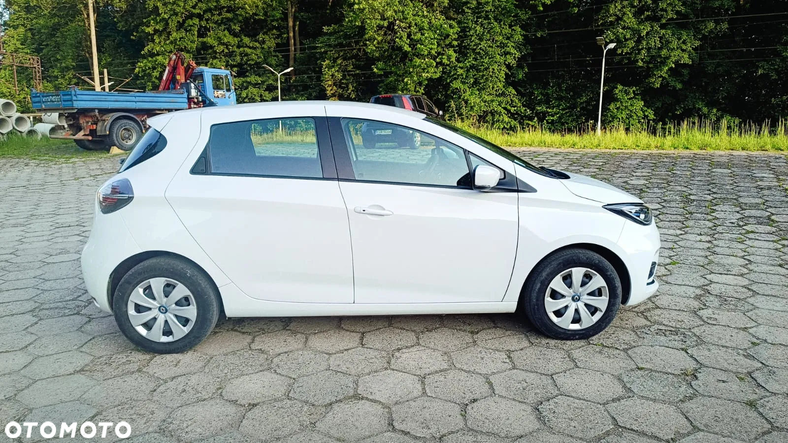 Renault Zoe - 11