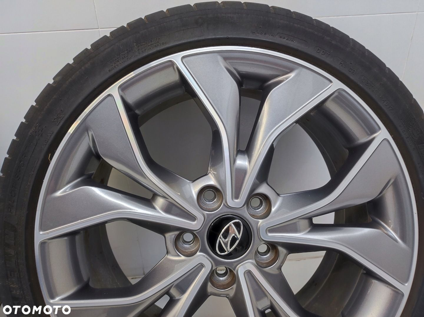 KOŁA LETNIE ALUSY FELGI ALUMINIOWE HYUNDAI I30 III 3 - 12