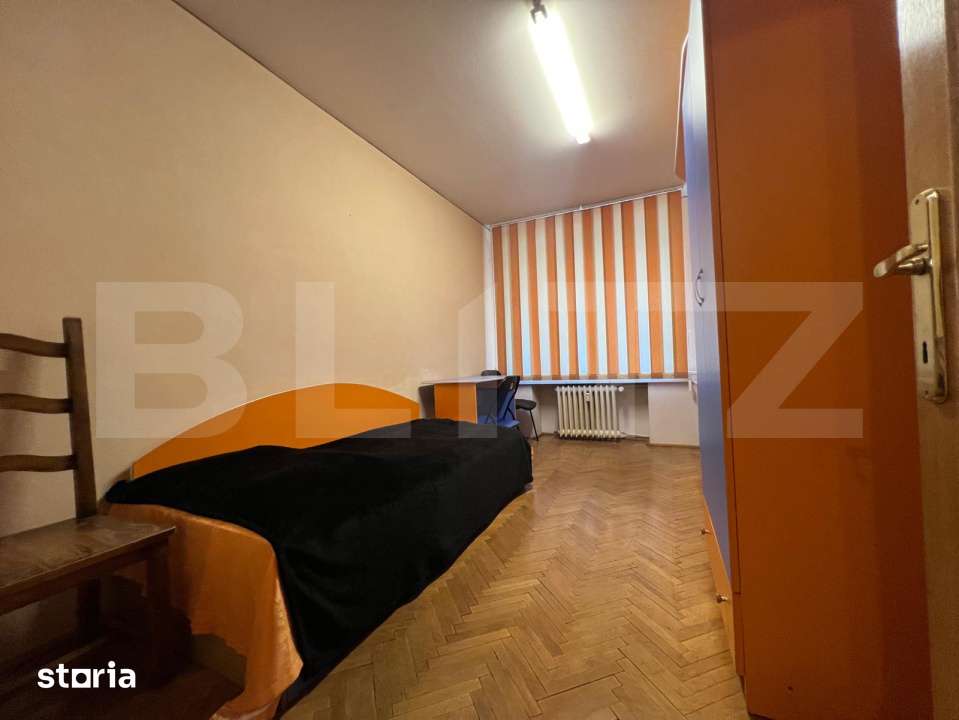 Apartament cu 4 camere, 106 mp, zona Ultracentrala — fotografia 3
