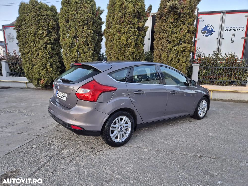 Ford Focus 1.6 TDCI DPF Titanium - 4