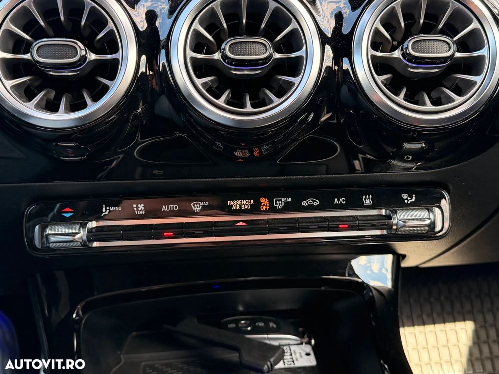 Mercedes-Benz A 250 e 8G-DCT - 24