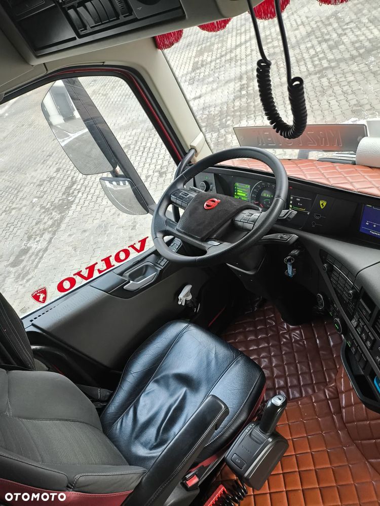 Volvo FH4 - 19