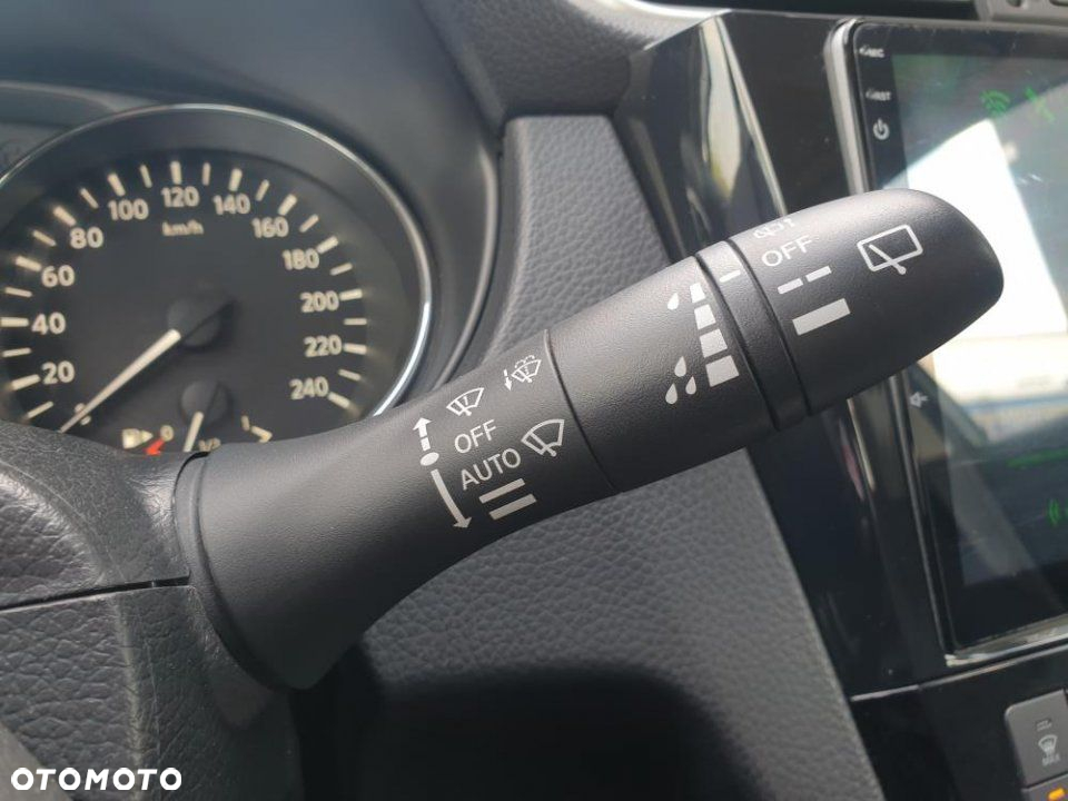 Nissan Qashqai - 16