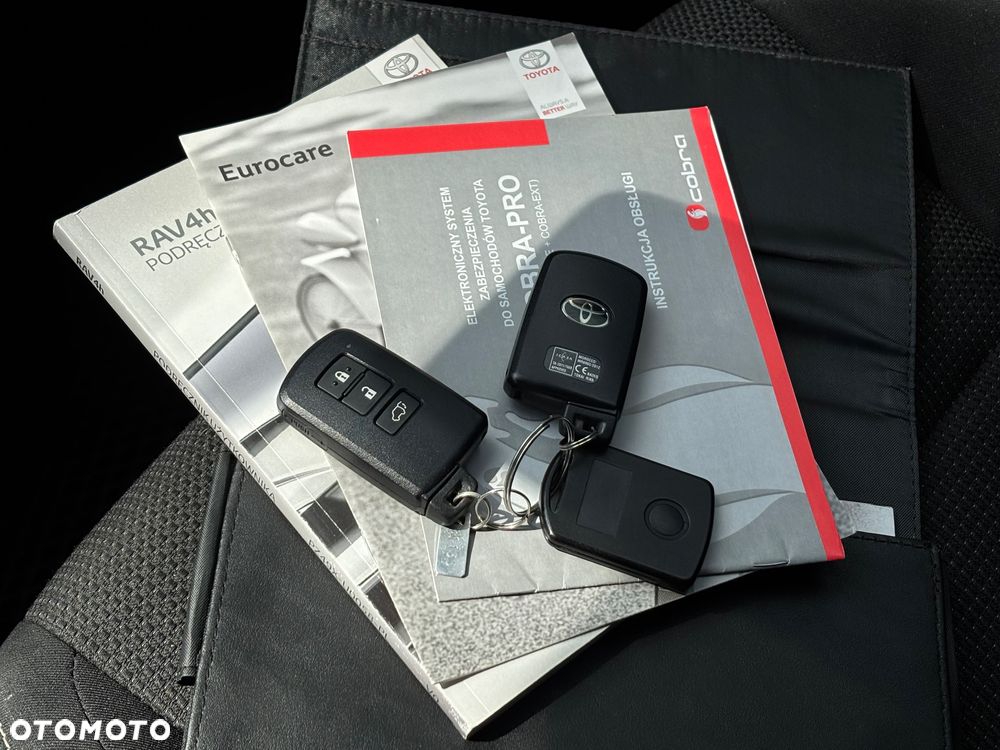 Toyota RAV4 Hybrid Premium 4x4 - 22
