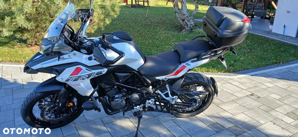 Benelli TRK 502X - 10