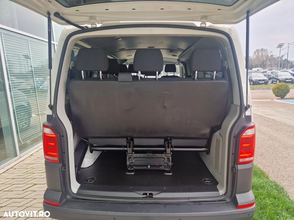 Volkswagen Caravelle - 30