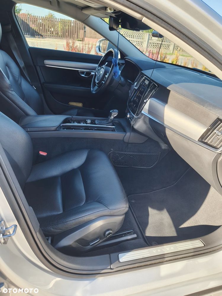 Volvo V90 - 25