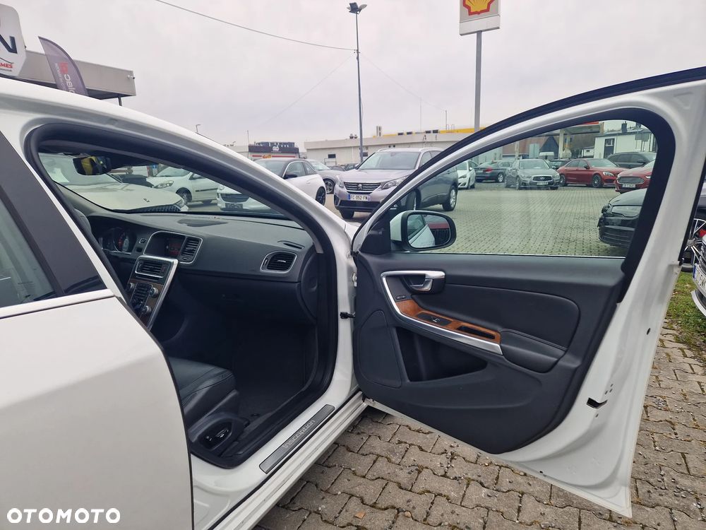 Volvo S60 - 34