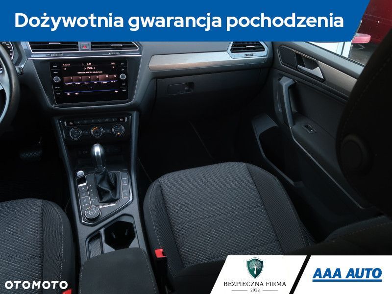 Volkswagen Tiguan Allspace - 9
