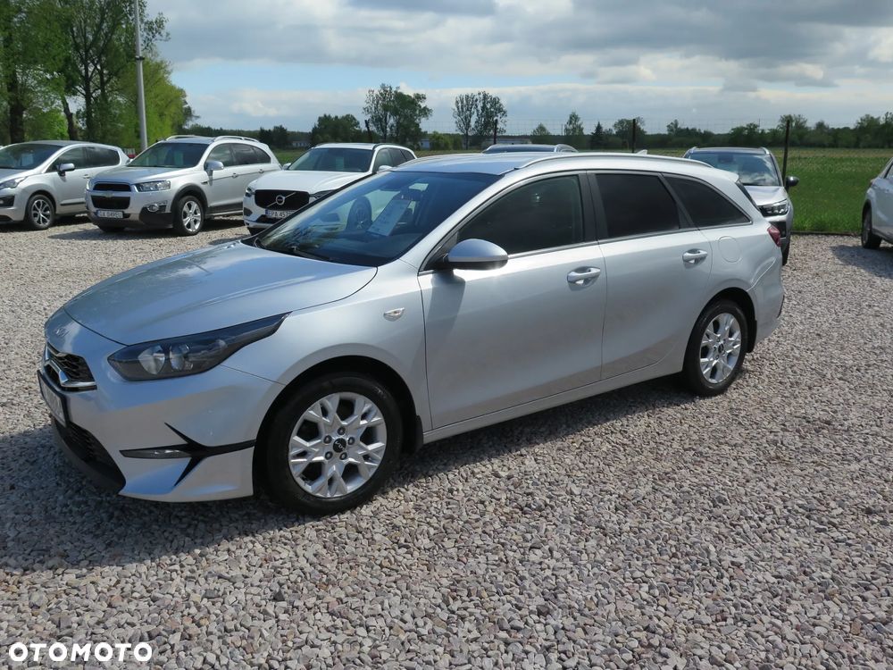 Kia Ceed 1.5 T-GDI M - 13