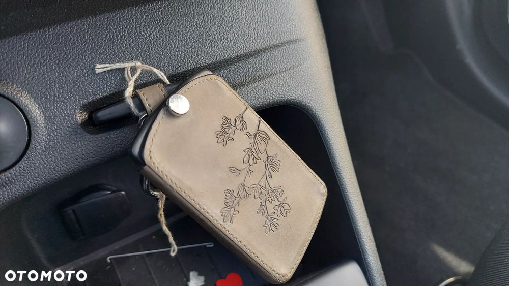 Renault Captur ENERGY dCi 90 EDC Initiale Paris - 17