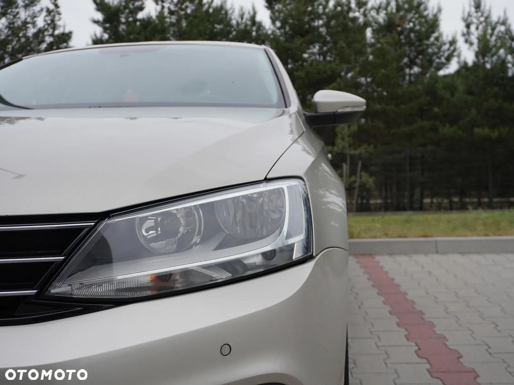 Volkswagen Jetta 2.0 TDI DPF BMT Comfortline - 3