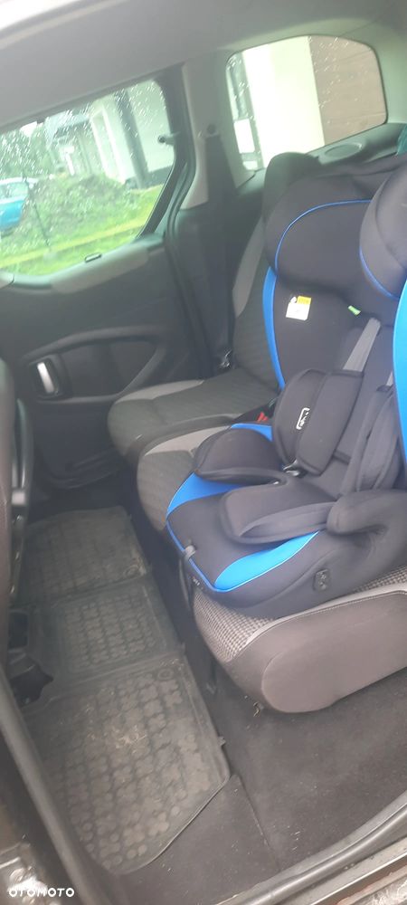Peugeot Partner HDi FAP 115 Family - 9