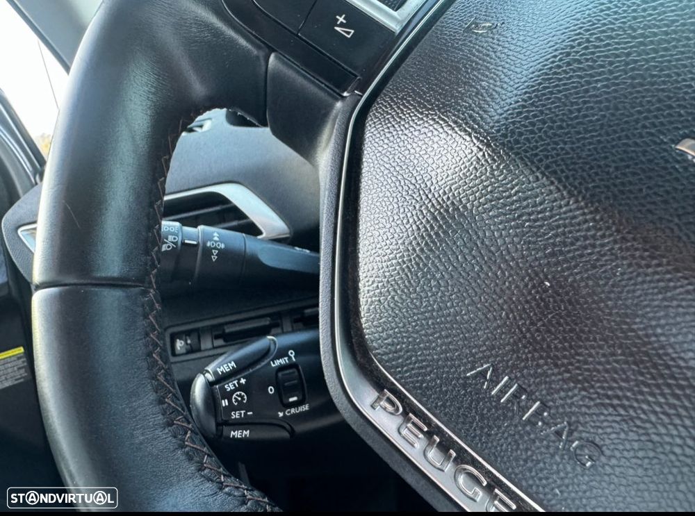 Peugeot 3008 - 17