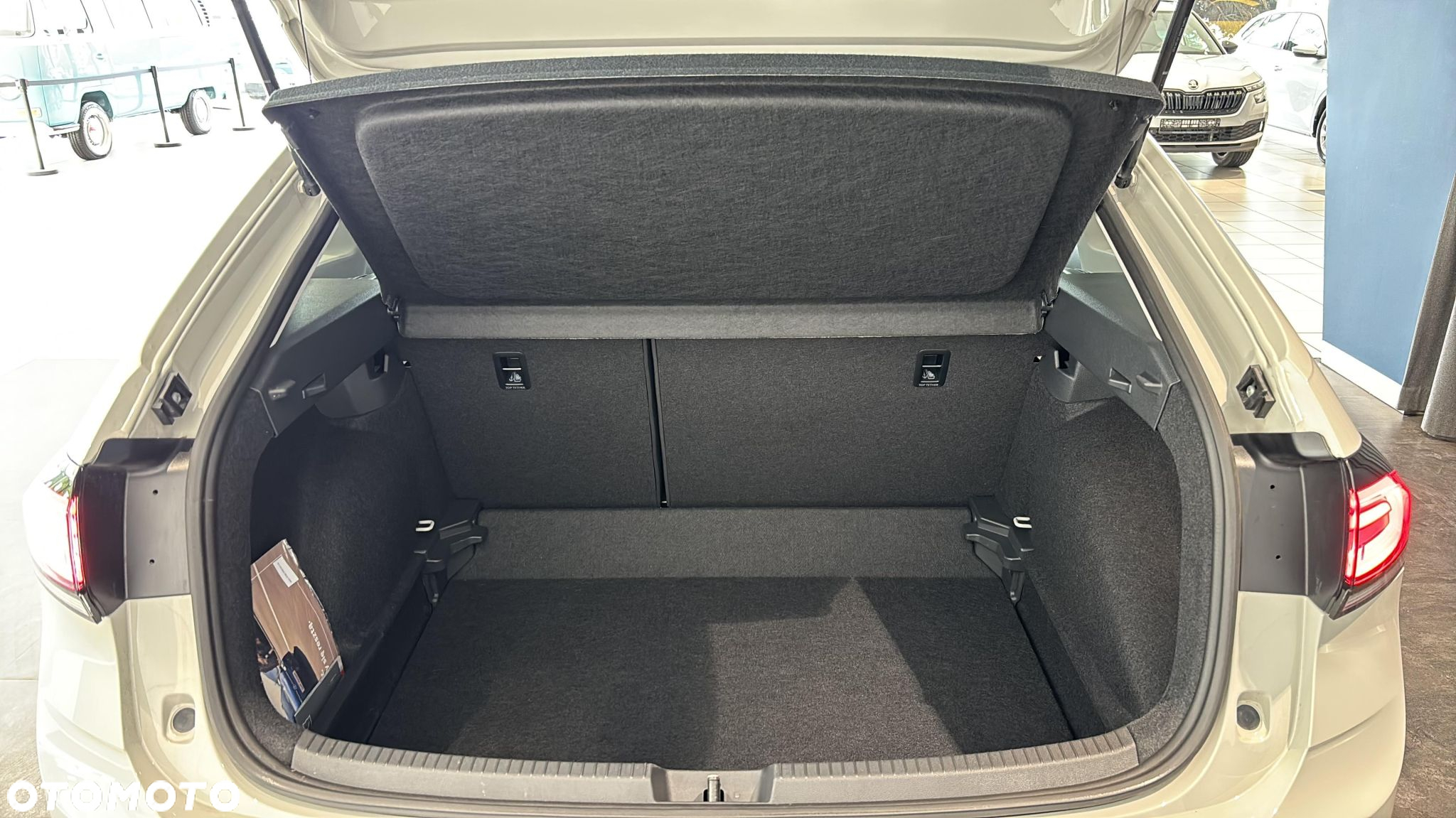 Volkswagen Taigo 1.0 TSI Life DSG - 17
