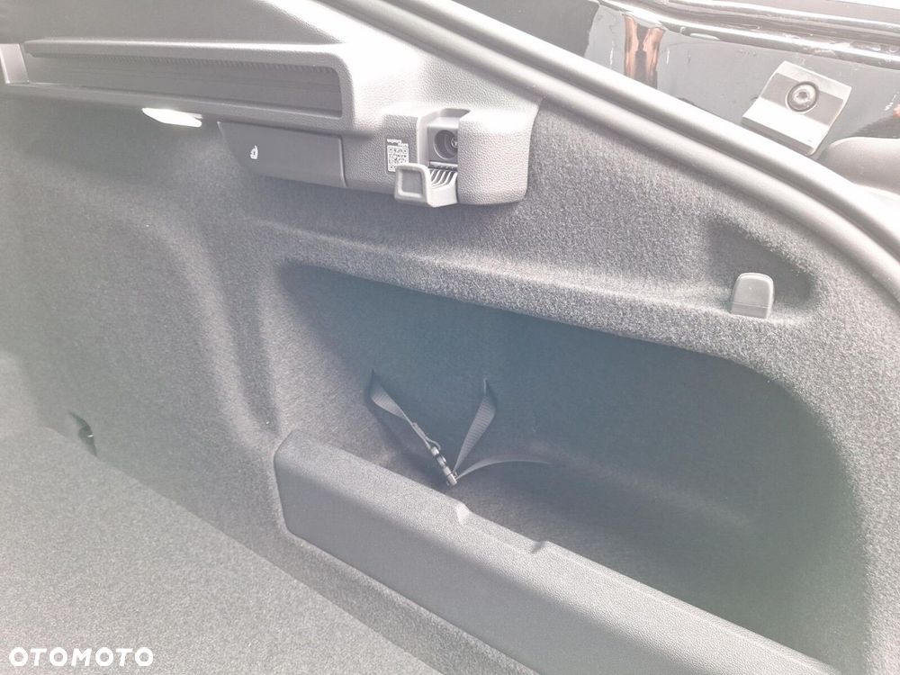 Skoda Superb 1.5 TSI mHEV Essence DSG - 38