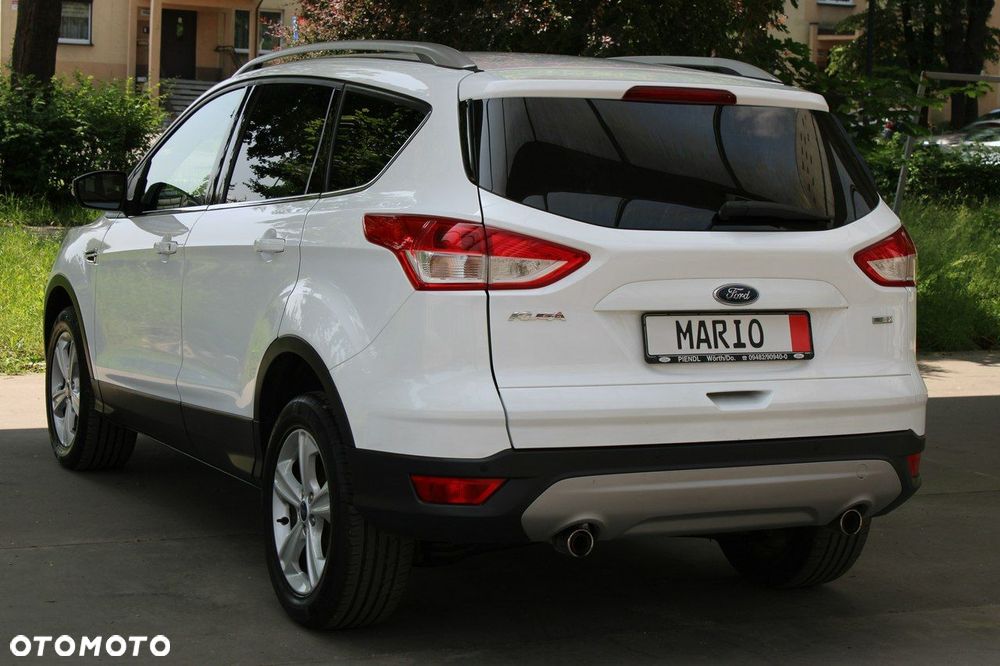 Ford Kuga 1.5 EcoBoost 2x4 Titanium - 19