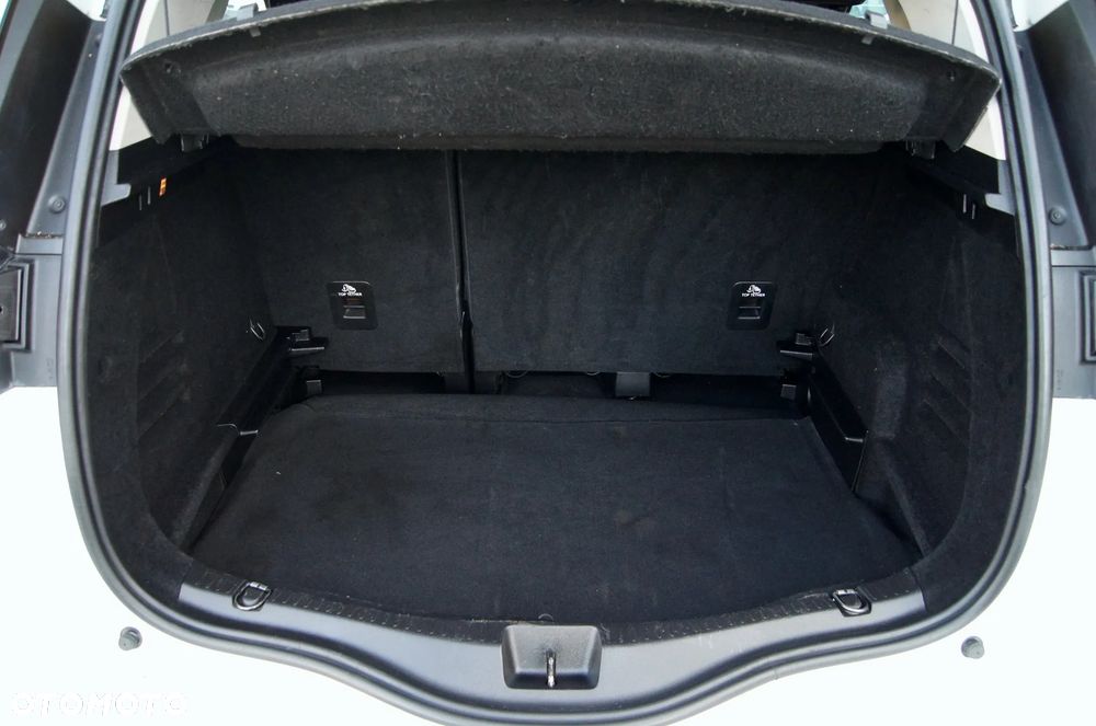 Renault Scenic 1.5 dCi Energy Life EU6 - 23