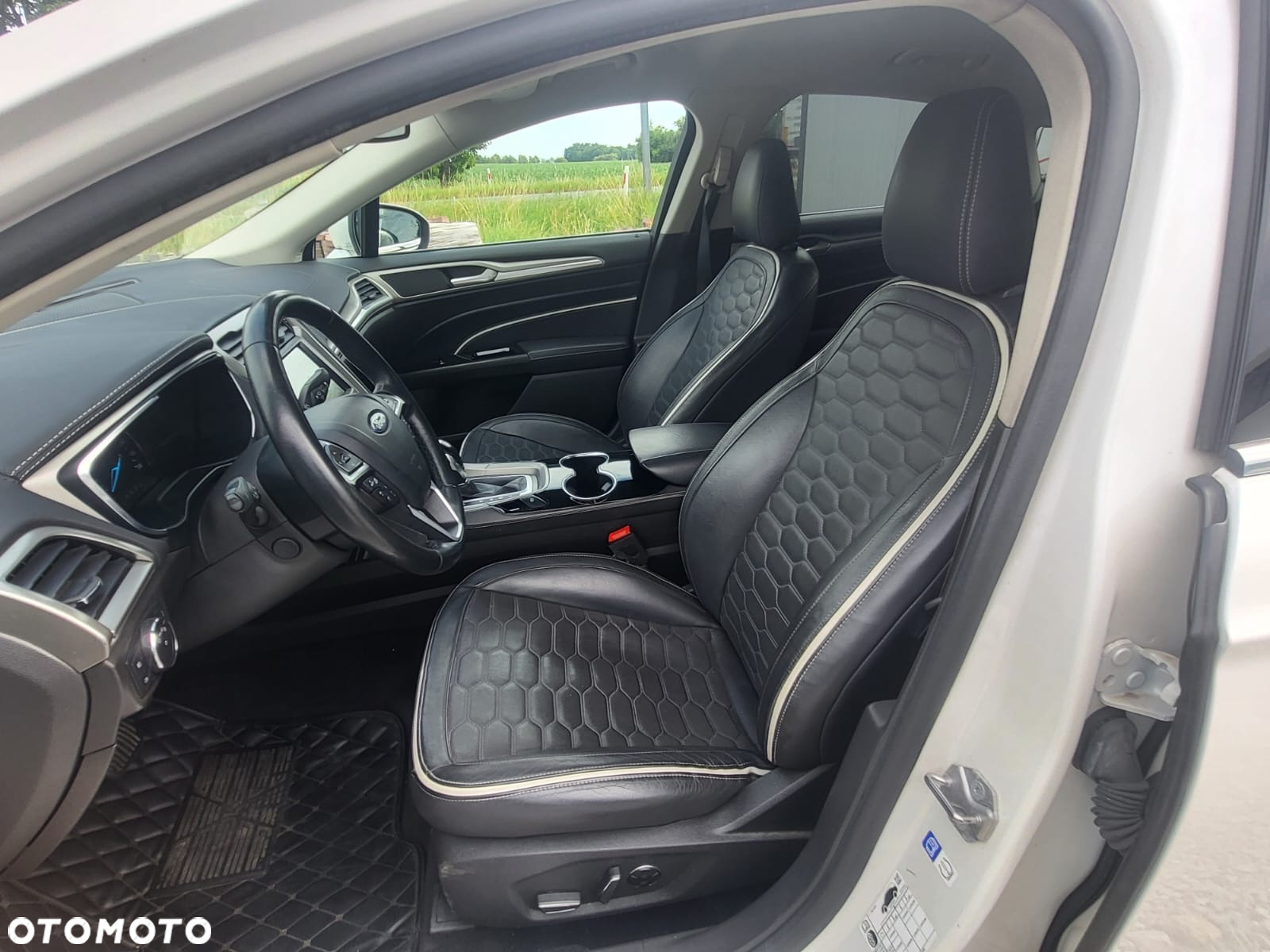 Ford Mondeo Vignale 2.0 Hybrid GPF - 10