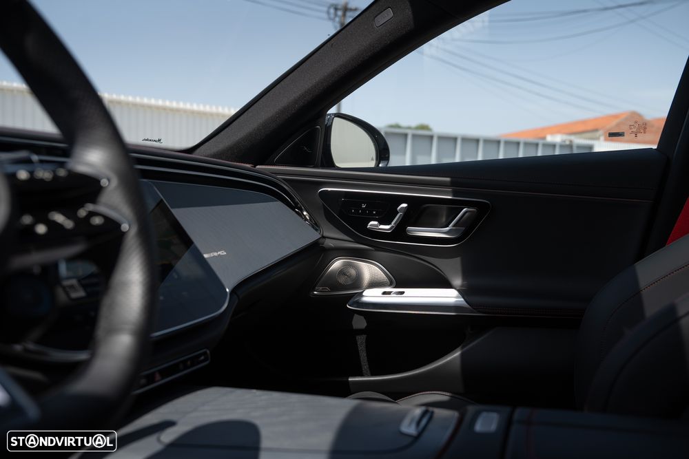 Mercedes-Benz E 53 AMG Hybrid 4Matic+ - 50